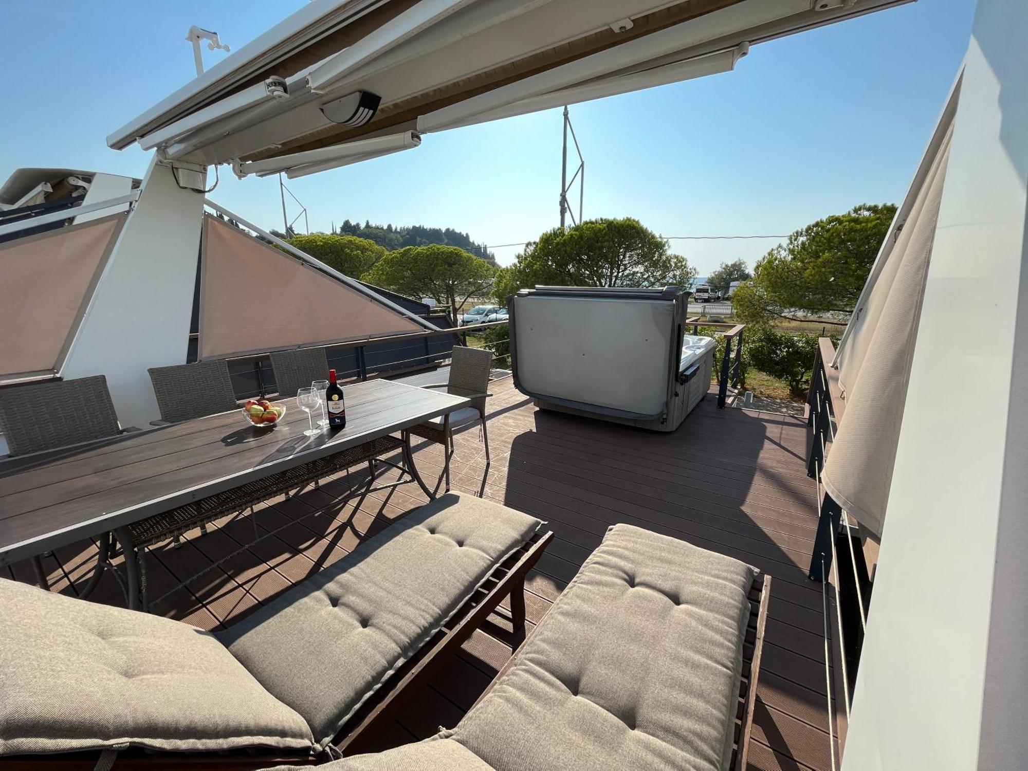 בפורטורוז Marina Luxury Houseboat Lace מראה חיצוני תמונה