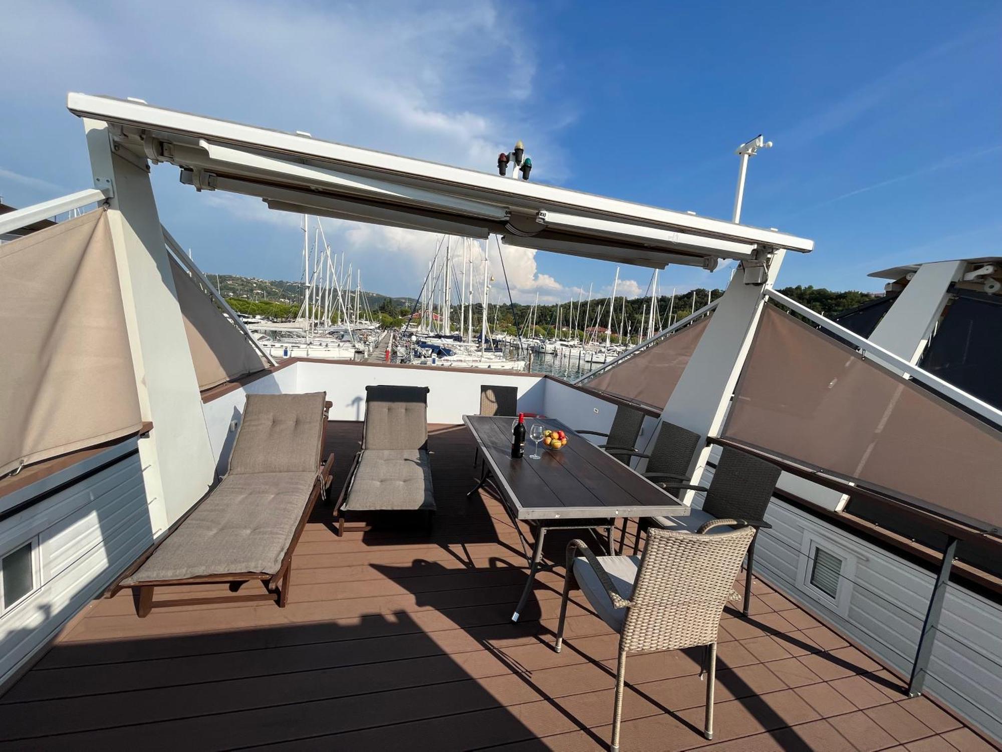בפורטורוז Marina Luxury Houseboat Lace מראה חיצוני תמונה