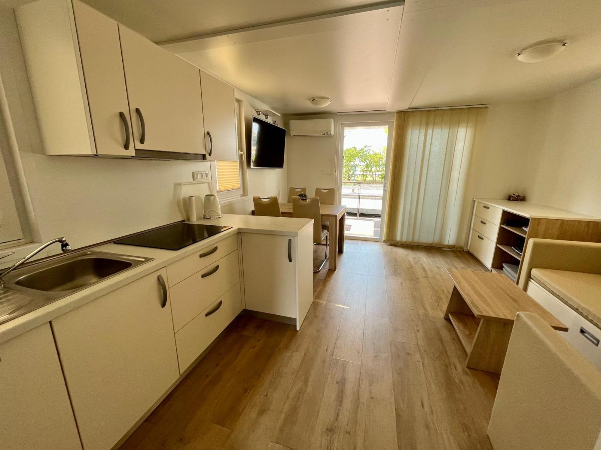 בפורטורוז Marina Luxury Houseboat Lace מראה חיצוני תמונה