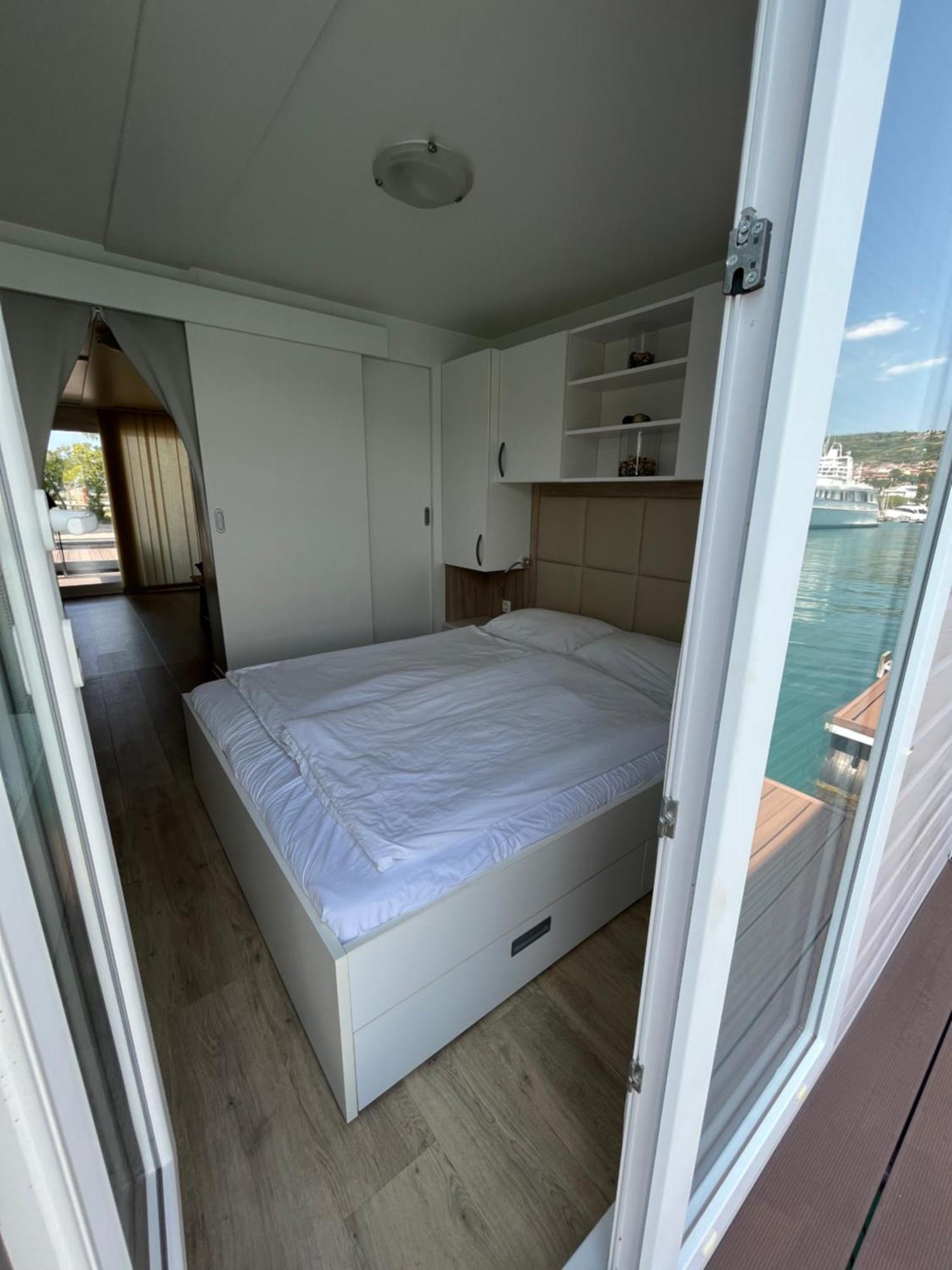 בפורטורוז Marina Luxury Houseboat Lace מראה חיצוני תמונה